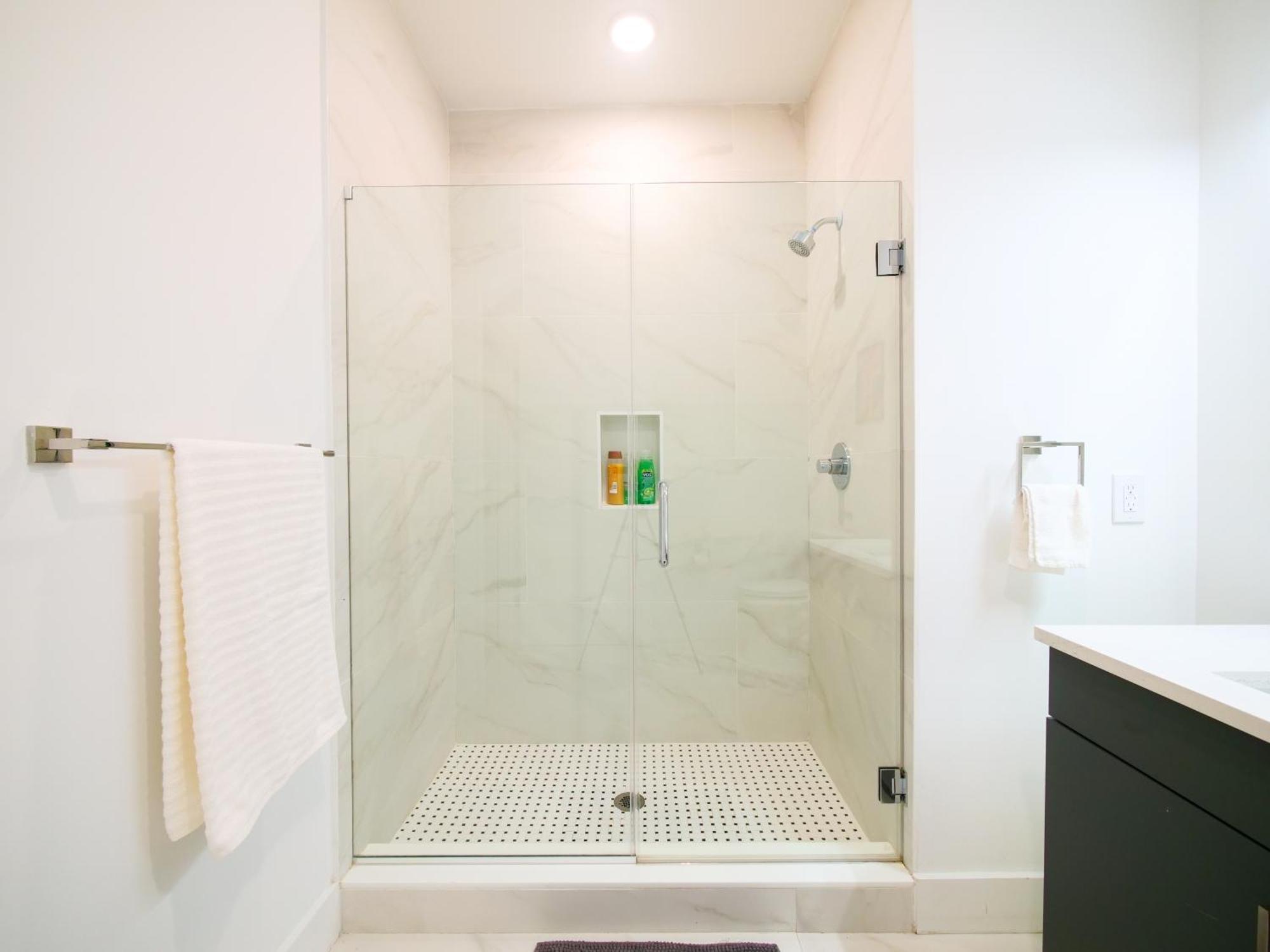 New Modern Serenity- 2Br Retreat Near New York City Bayonne Dış mekan fotoğraf